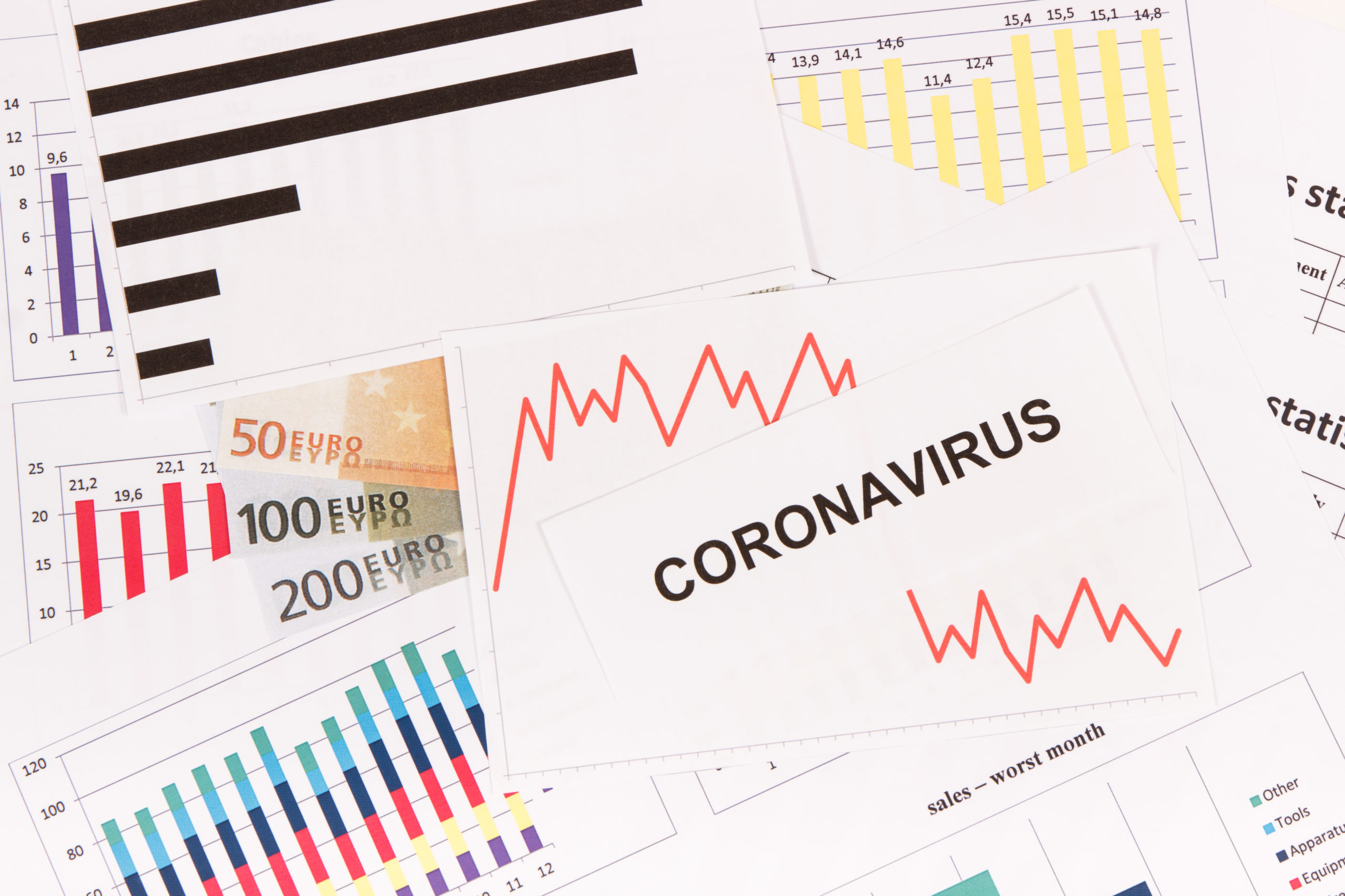 inscription-coronavirus-euro-and-downward-graphs-r-3HPJPWT-scaled.jpg