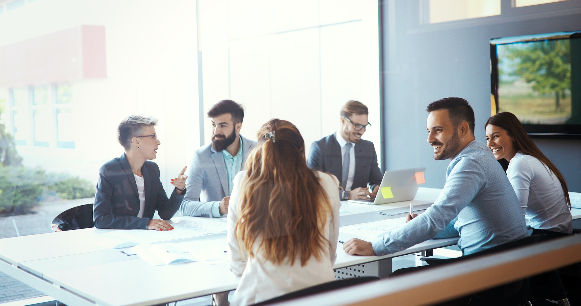 business-people-working-at-modern-business-office.jpg