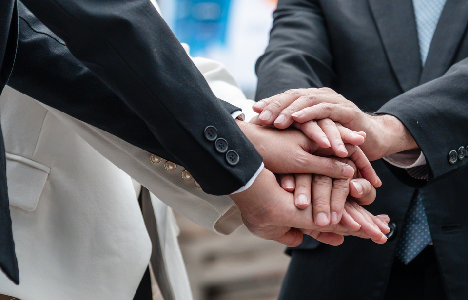 relation-entre-associés.jpg