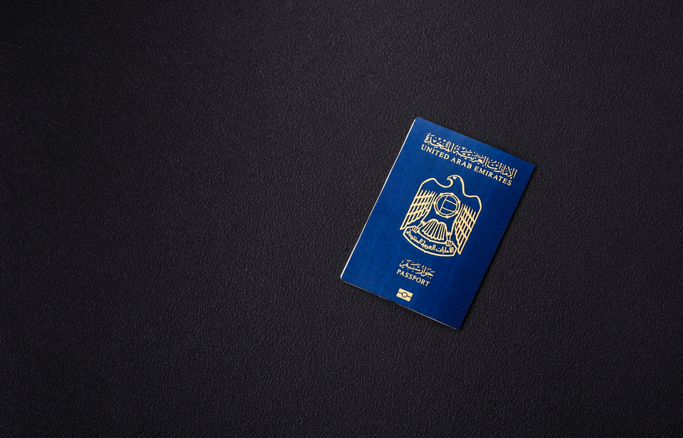 blue-residence-permit-dubai-permis-bleu.jpg